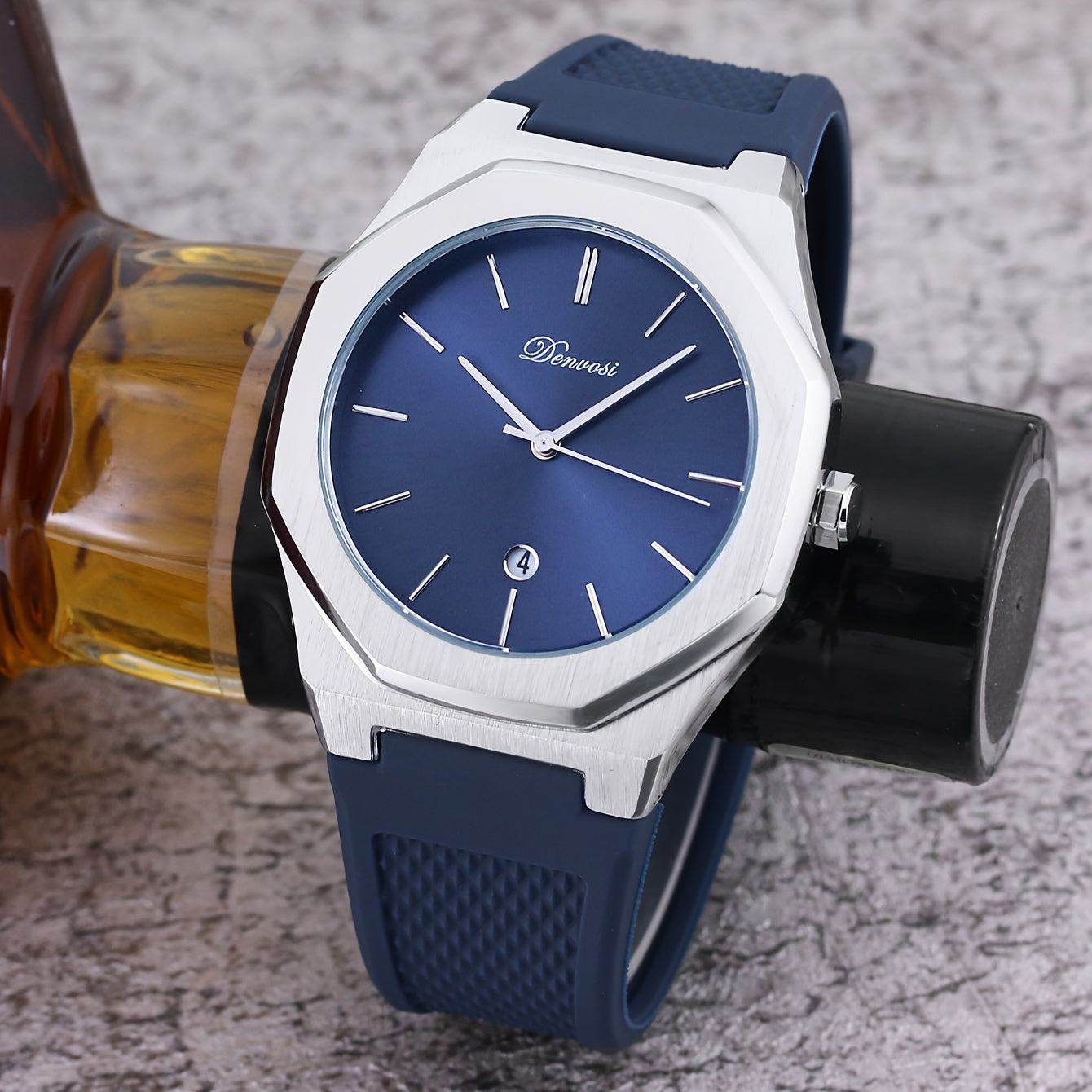 **Octagonal Men’s Waterproof Quartz Watch – Versatile & Classic Style**